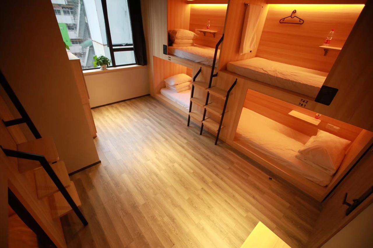 Chengdu Desti Youth Park Hostel Chunxi Road Luaran gambar
