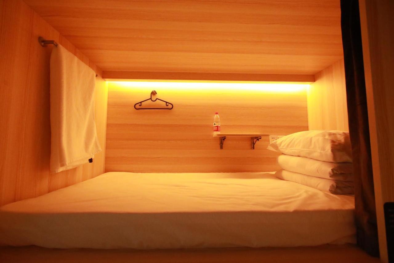 Chengdu Desti Youth Park Hostel Chunxi Road Luaran gambar